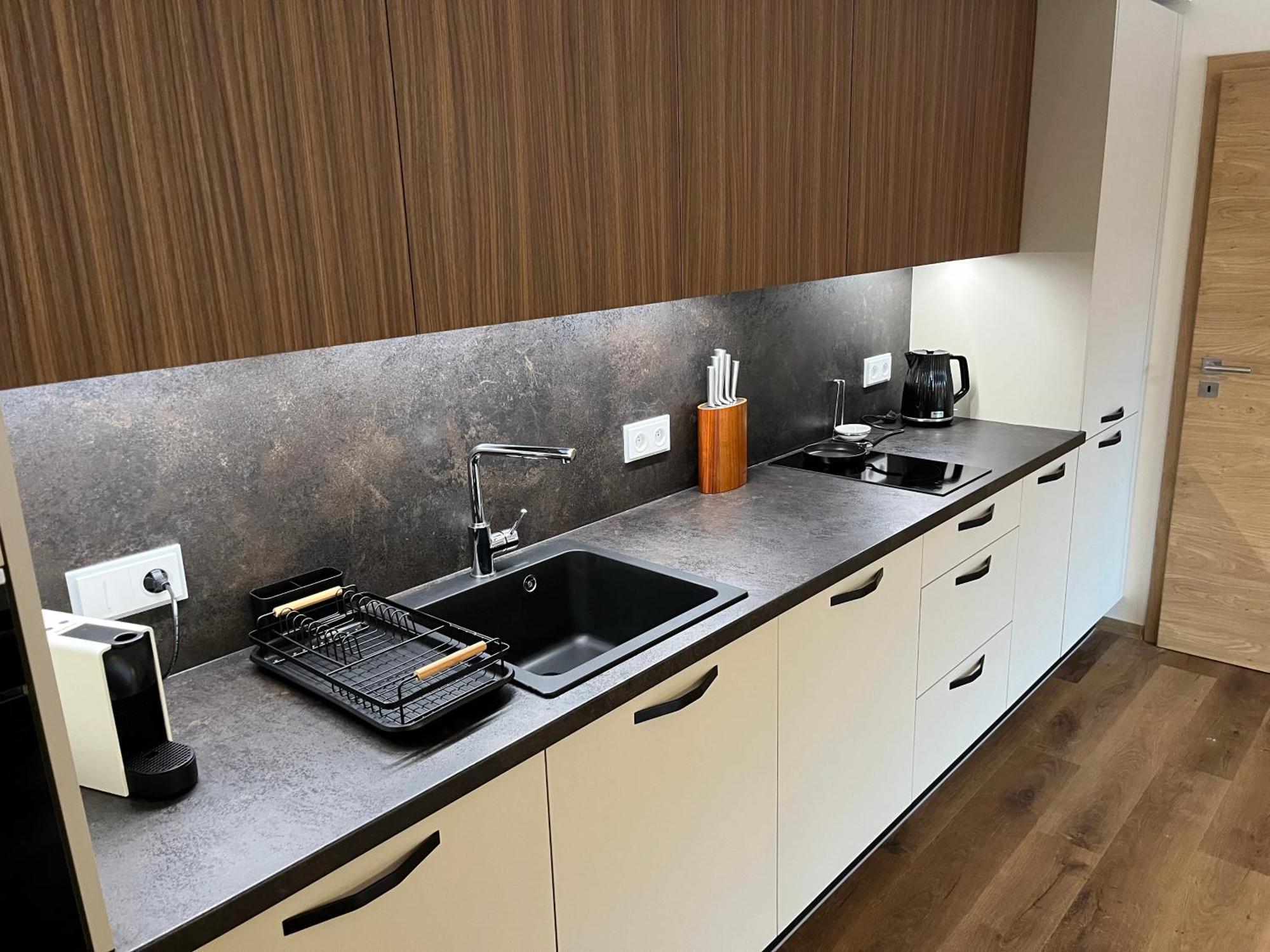 Apartman Hruska Черный Дул Экстерьер фото