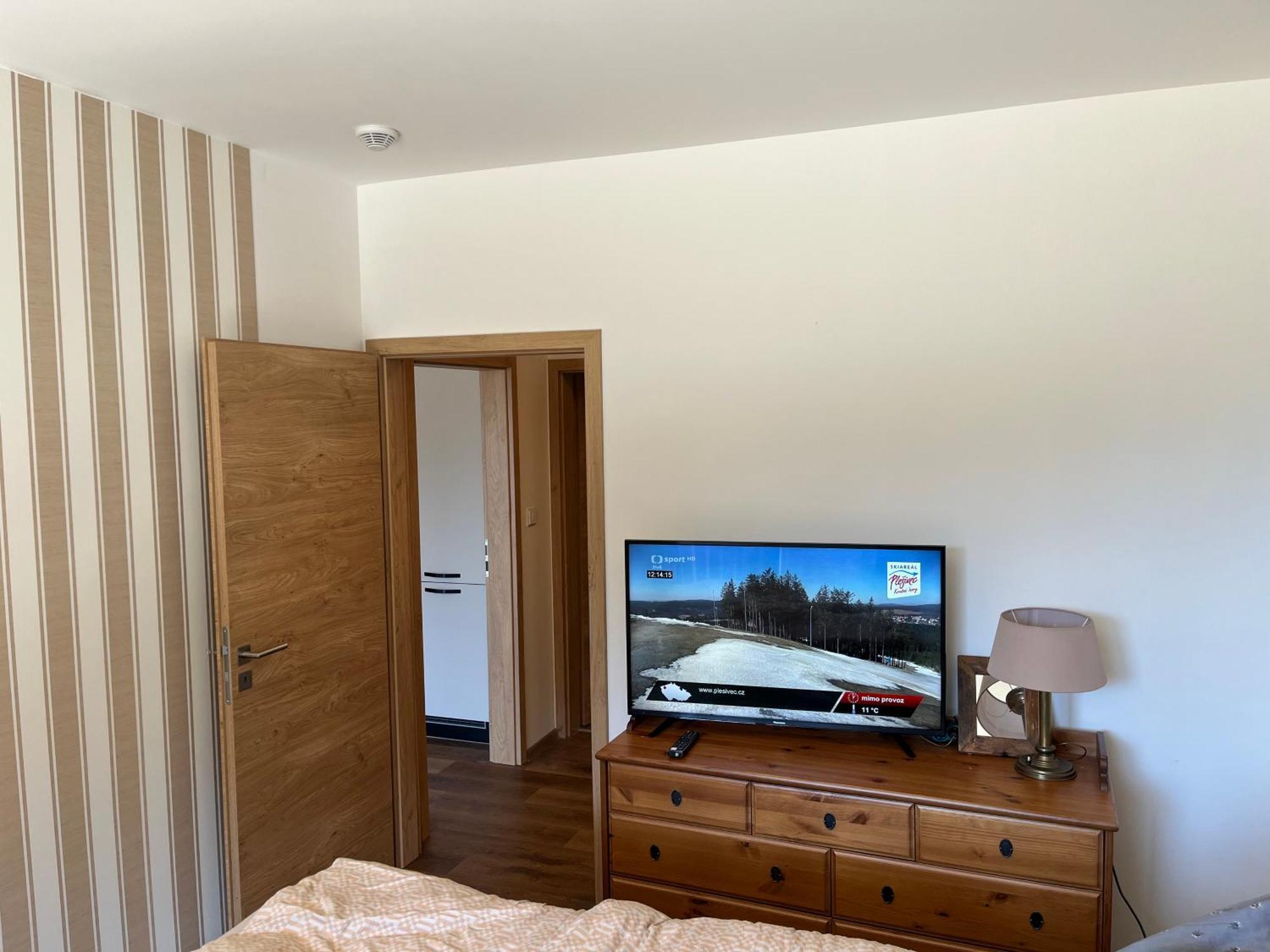 Apartman Hruska Черный Дул Экстерьер фото